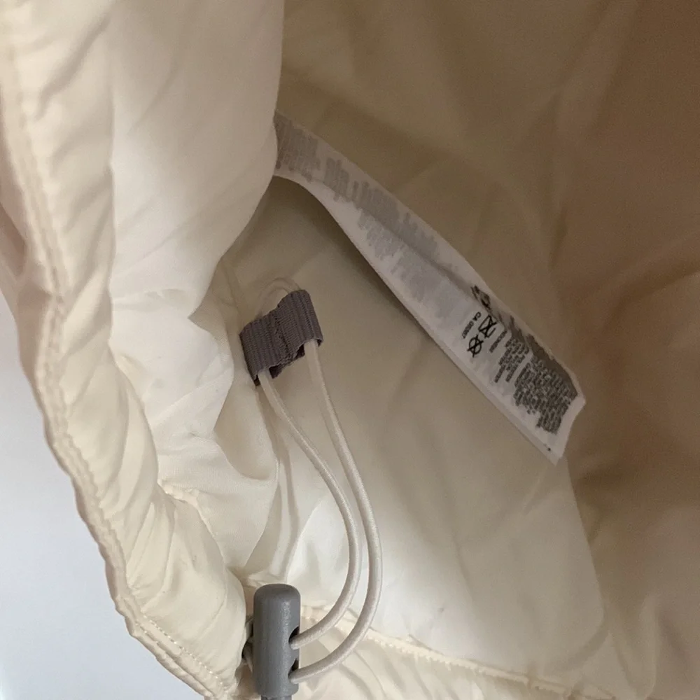 New Women's Puffect™ Color Blocked Jacket Plus Size Neutral Cream Brown Warm 3X - Picture 9 of 11